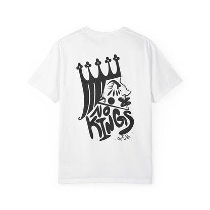 NO KINGS Unisex Garment-Dyed Graphic Tee, Cool Casual Shirt, Streetwear Fashion, Unique Gift for Him or Her, Summer Wear, No Kings Design