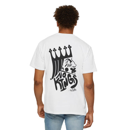 NO KINGS Unisex Garment-Dyed Graphic Tee, Cool Casual Shirt, Streetwear Fashion, Unique Gift for Him or Her, Summer Wear, No Kings Design