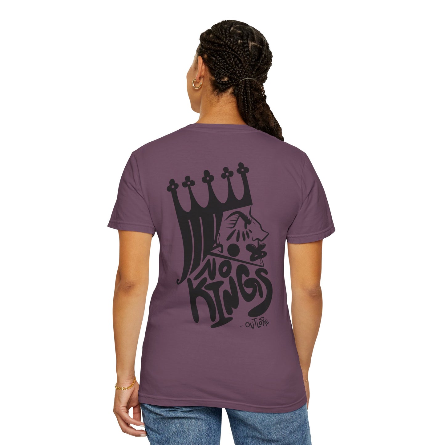 NO KINGS Unisex Garment-Dyed Graphic Tee, Cool Casual Shirt, Streetwear Fashion, Unique Gift for Him or Her, Summer Wear, No Kings Design